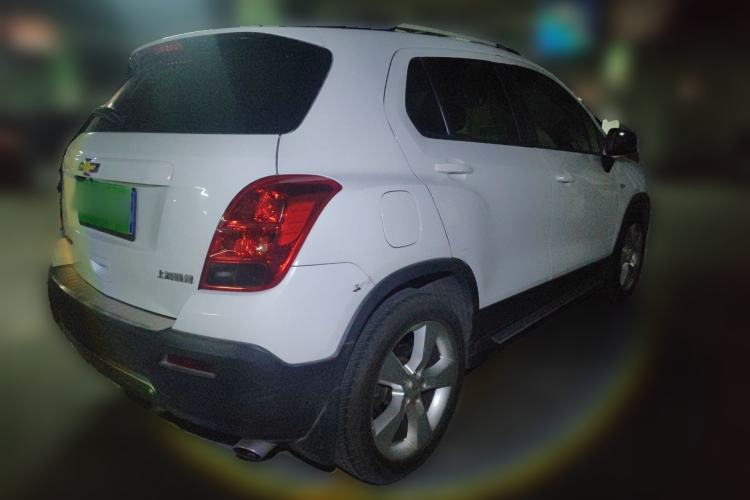 Used Chevrolet Trax 2014 1.4T Manual Two-Wheel Drive Comfort Model Rear Right 45 Deg