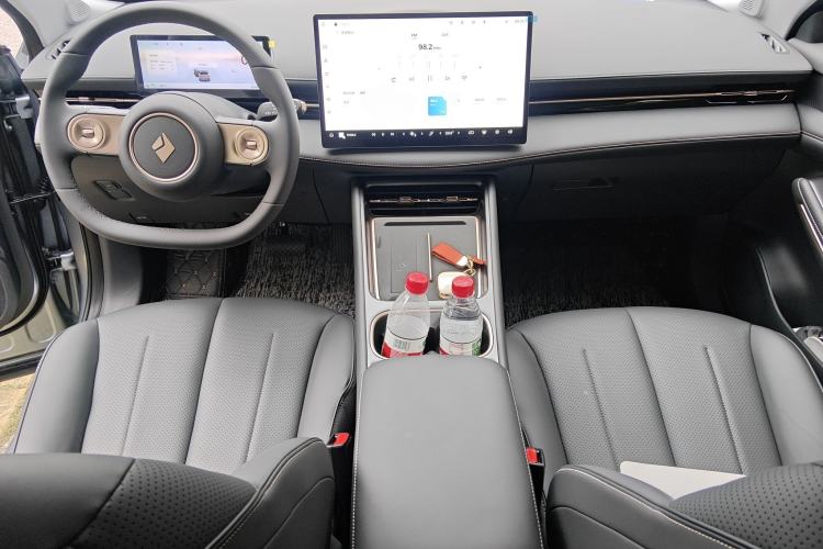 Used Baojun Yunhai 2026 Model 600km Pure Electric Standard Edition
