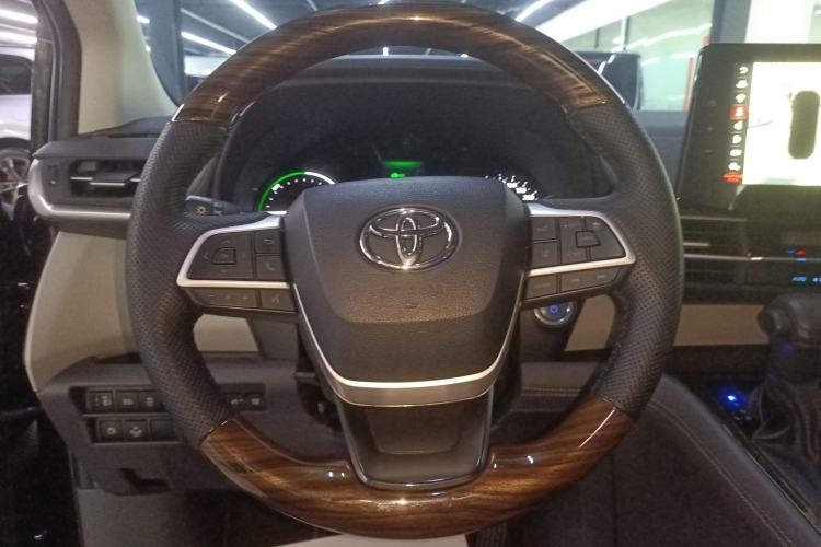 Used Toyota SIENNA 2021 2.5L Hybrid Comfort Edition