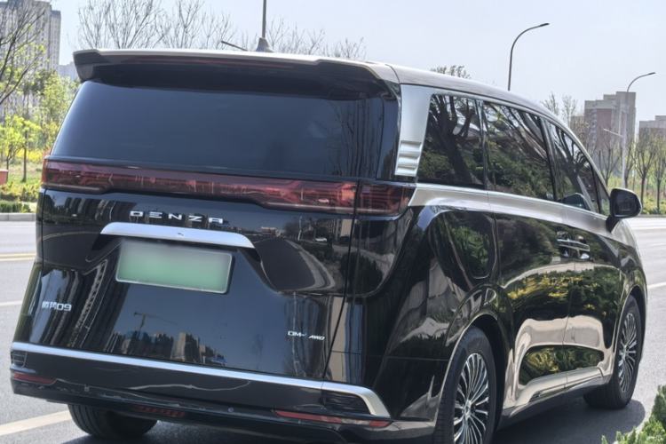 Used Denza D9 2022 DM-i 970 Four-Wheel Drive Prestige Model