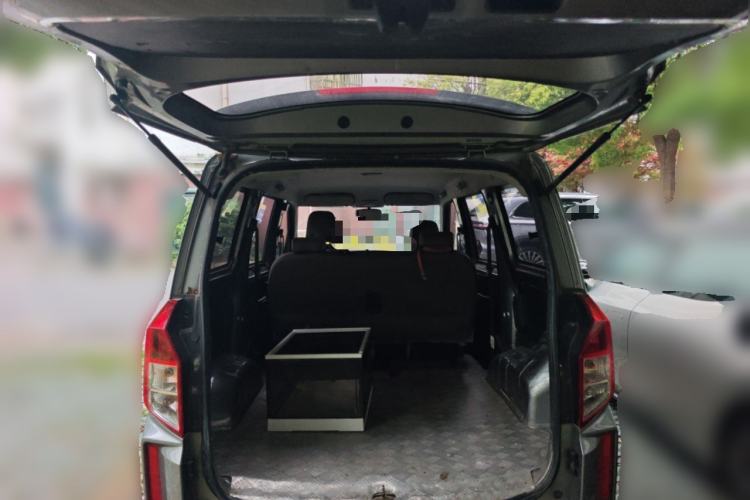 Used Wuling Hongguang PLUS 2019 1.5T Manual Standard Edition 5 Seats Trunk