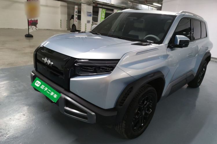 Used Formula Leopard Titanium 3 2025 501 km Range Rear-Wheel Drive Intelligent Driving Max Edition