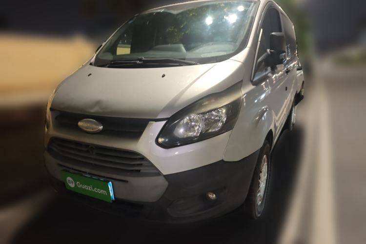 Used Ford Transit 2017 2.0T Diesel Multi-Purpose Commercial Vehicle Short Wheelbase Low Roof China V Standard