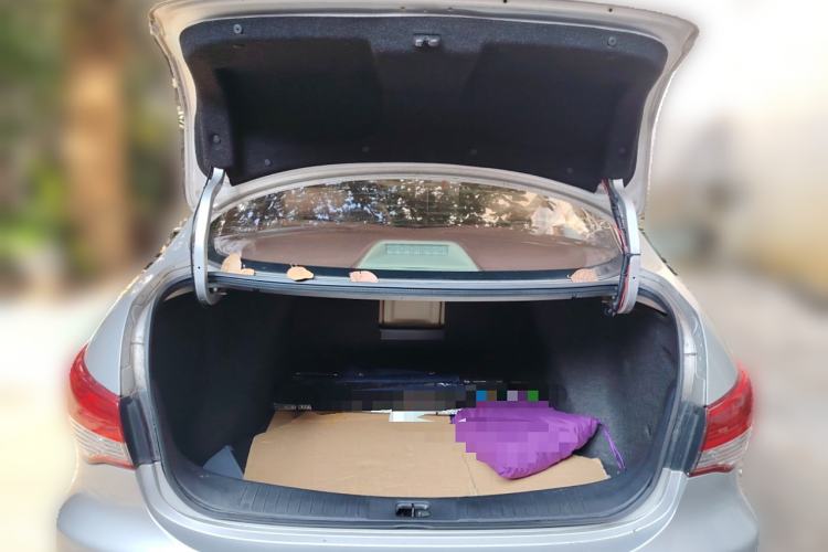 Used Nissan Sylphy 2009 1.6XE Automatic Comfort Edition Trunk