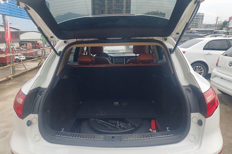 Used Zotye SR9 2017 2.0T Automatic Ultimate Light Edition
