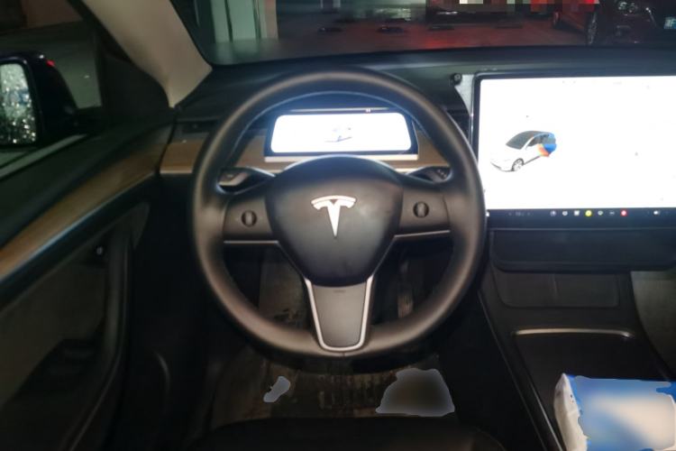 Used Tesla Model Y 2021 Standard Range Rear-Wheel Drive Version