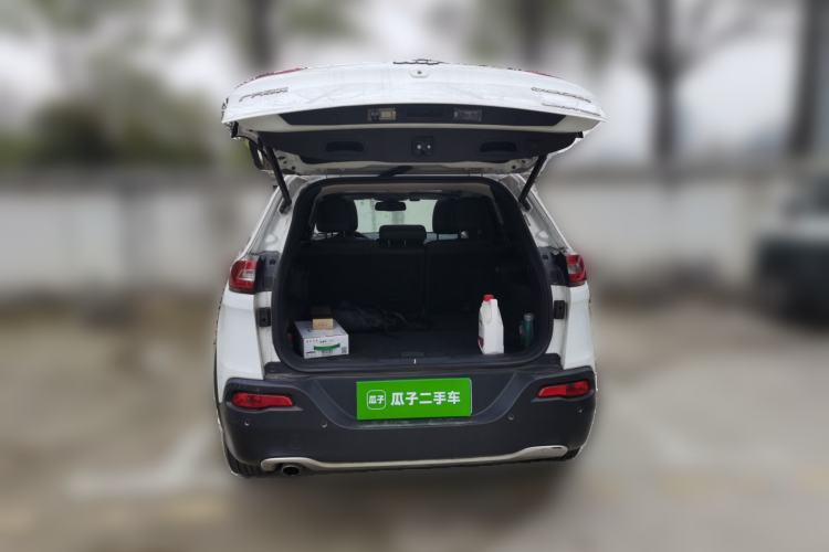 Used Jeep Cherokee 2017 2.0L Superior Edition