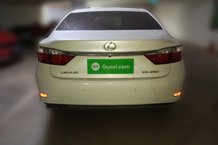 Used Lexus ES 2013 250 Elegant Edition
