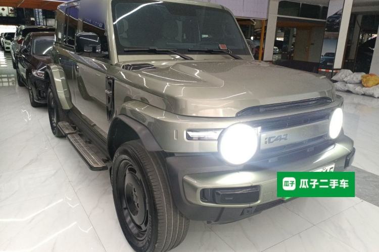 Used iCAR V23 2025 401 Two-Wheel Drive Advanced Edition Front Right 45 Deg