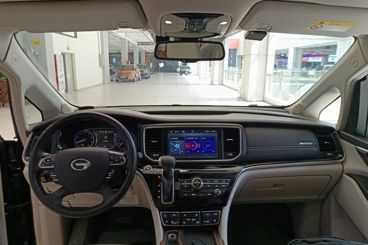 Used GAC Trumpchi M8 2018 320T Luxury Edition
