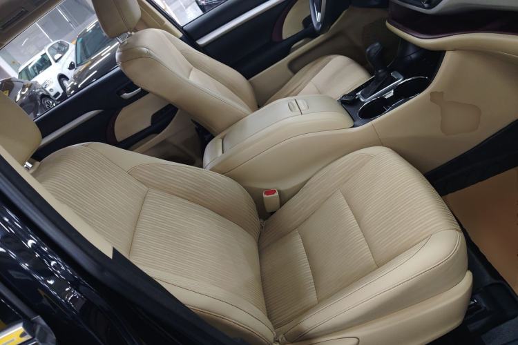 Used Toyota Highlander 2015 2.0T Four-Wheel Drive Elite Edition 7-Seater