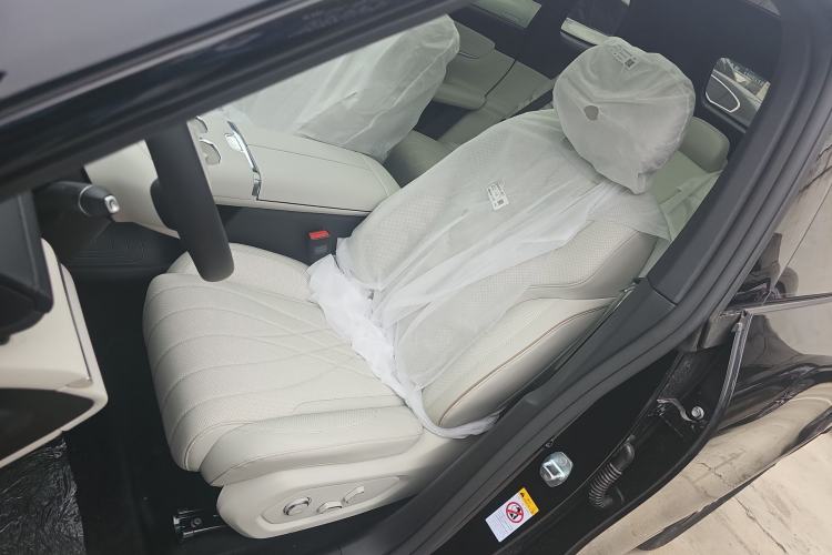 Used CHANGAN NEVO Q07 2025 215 Prestige Edition Left Front Seat