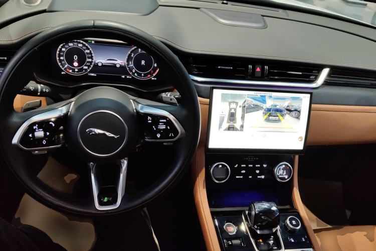 Used Jaguar XFL 2024 2.0T P300 Four-Wheel Drive Flagship Sport Gold Edition