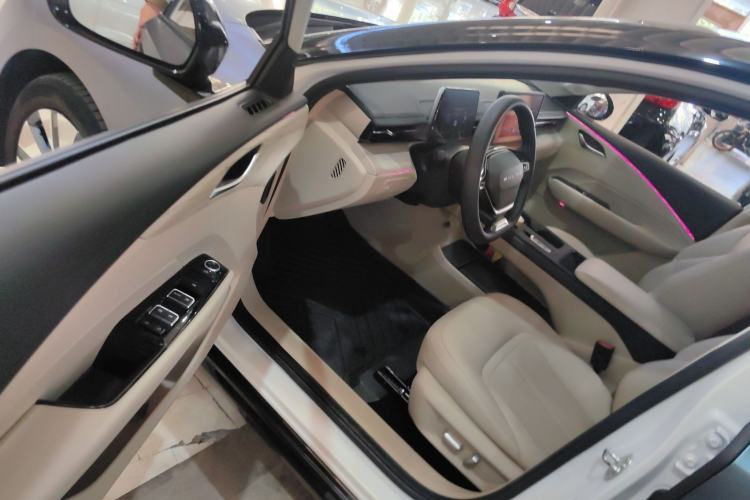 Used Wuling Xingguang 2023 70 Standard Edition
