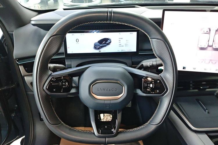 Used Lynk & Co 07 2024 EM-P 126 Long-Range Ultra