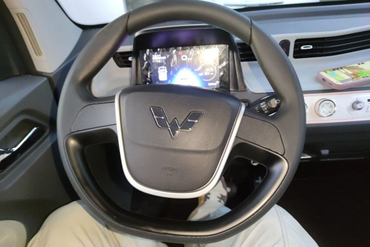 Used Wuling Hongguang MINIEV 2022 Macaron Premium Model – Lithium Iron Phosphate