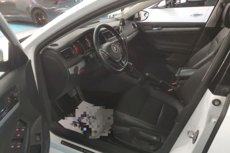 Used Volkswagen Sagitar 2018 280TSI DSG Comfort Model
