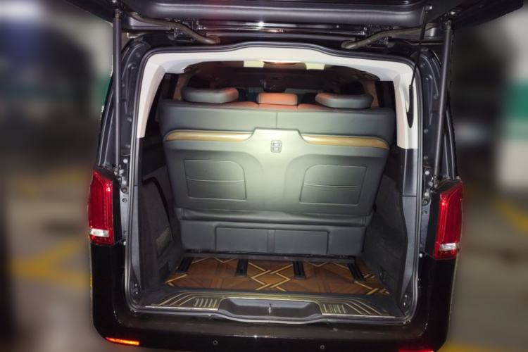 Used Mercedes-Benz V-Class 2021 V 260 Prestige Edition
