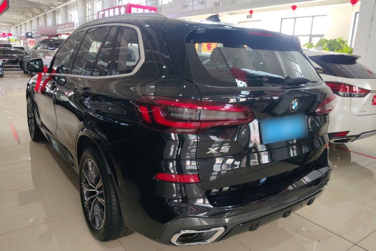 Used BMW X5 2020 xDrive30i M Sport Package Rear Left 45 Deg