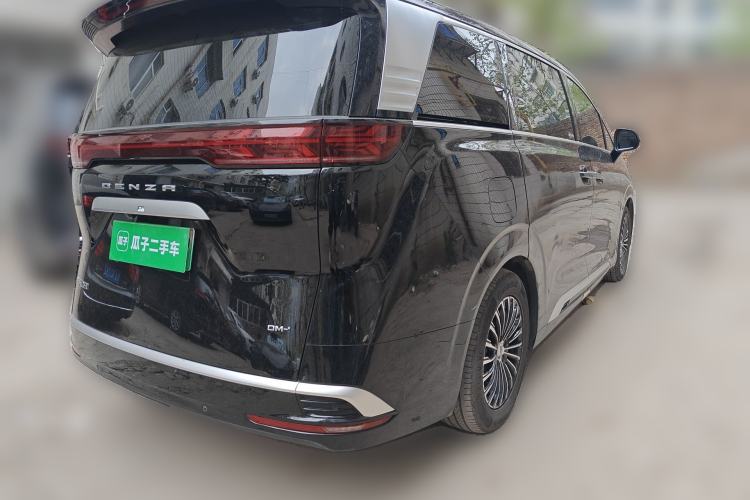 Used Denza D9 2024 DM-i 1050 Luxury Model Rear Right 45 Deg