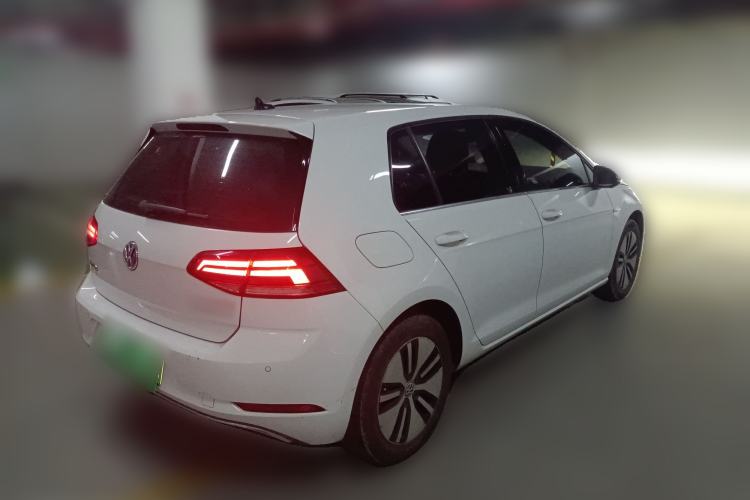 Used Volkswagen Golf Pure Electric 2020 Chari Rear Right 45 Deg