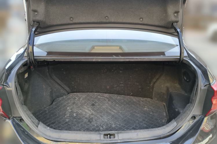 Used Toyota Levin Hybrid E+ 2019 1.8L PH GS E-CVT Elite Edition Trunk