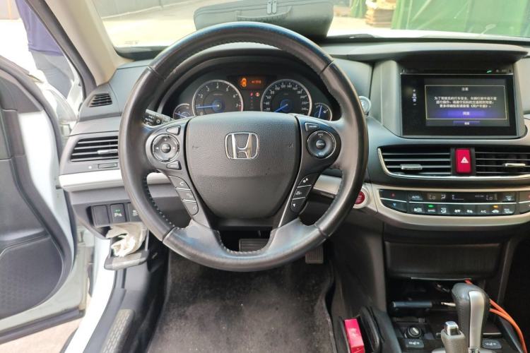 Used Honda Crosstour 2014 2.4L Luxury Edition