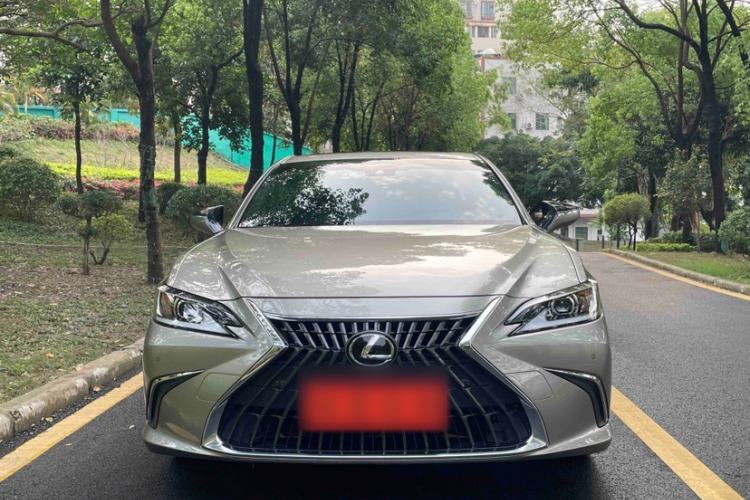 Used Lexus ES 2022 200 Excellence Edition