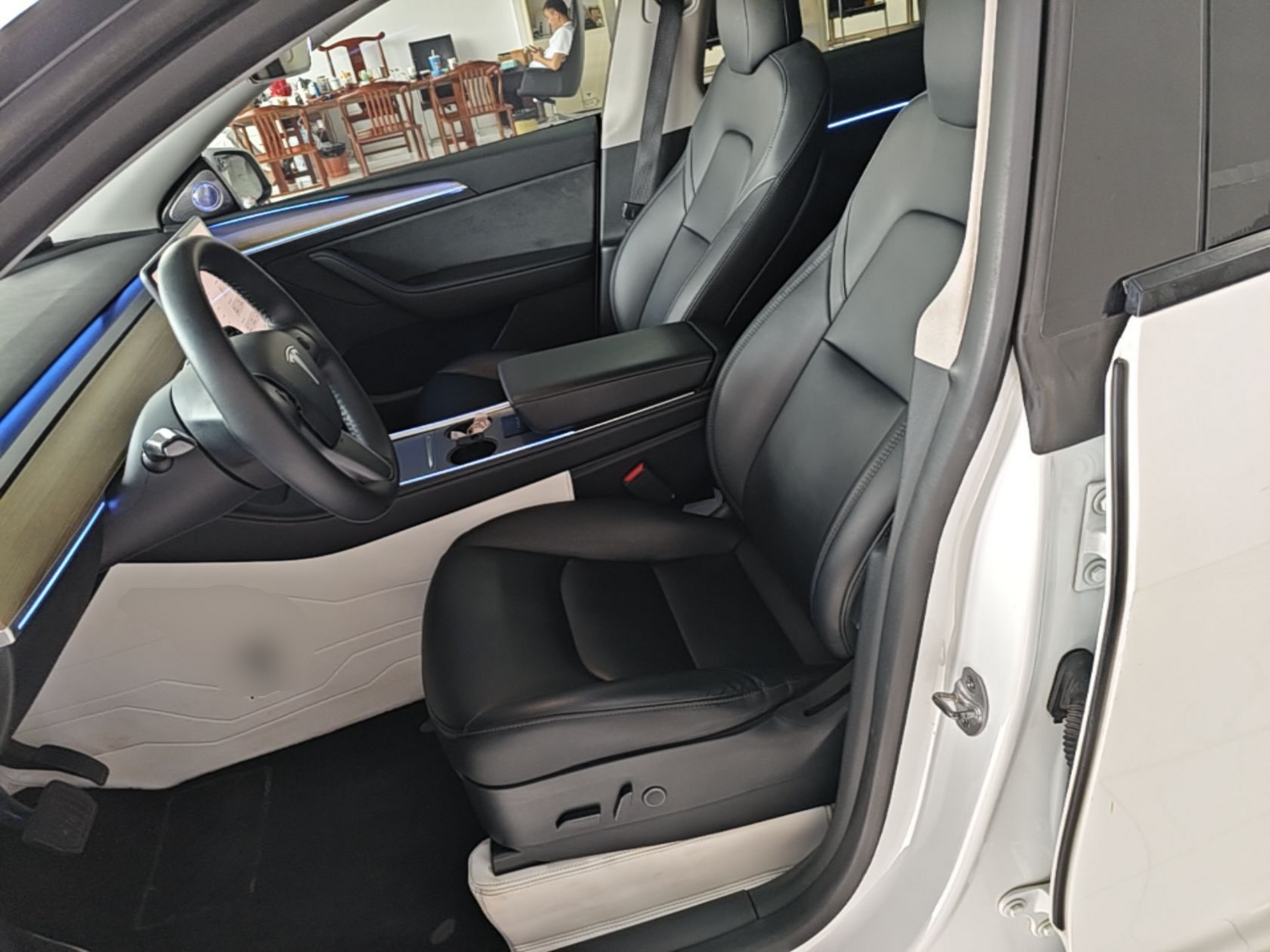 Interior delantero