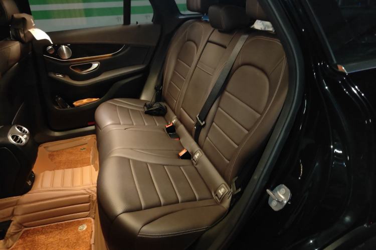 Used Mercedes-Benz GLC 2019 GLC 260 L 4MATIC Dynamic Model