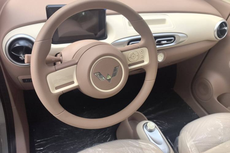 Used Wuling Hongguang MINIEV 2025 Four-Door Version Advanced Edition