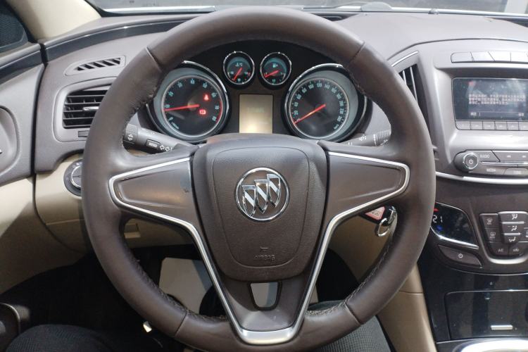 Used Buick Regal 2014 2.0L Leading Fashion Edition