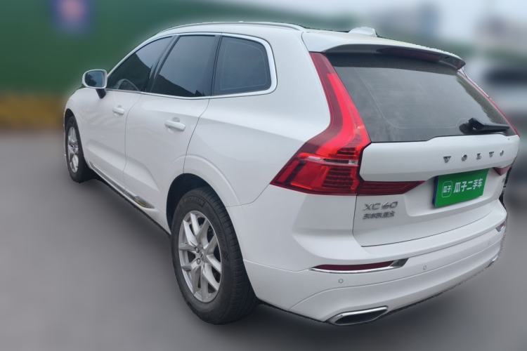 Used Volvo XC60 2021 T5 4x4 Smart Luxury Edition