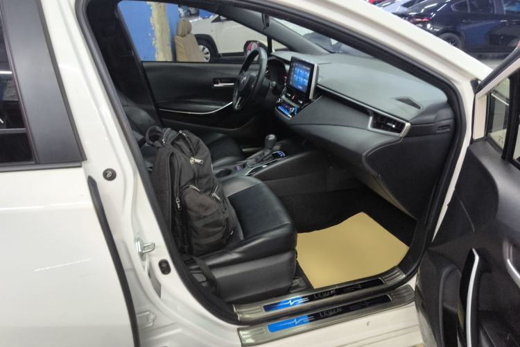 Used Toyota Levin 2022 Dual-Engine 1.8H E-CVT Luxury Edition
