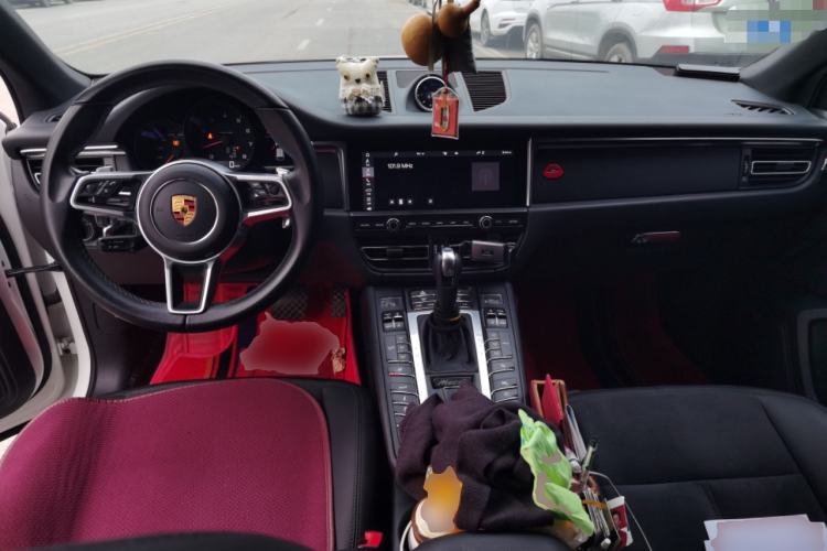 Used Porsche Macan 2021 Macan 2.0T Center Console