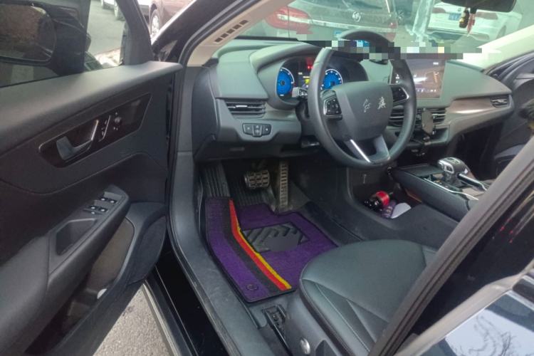 Used Hongqi E-QM5 2022 431 km Charge & Enjoy Edition Driver Seat