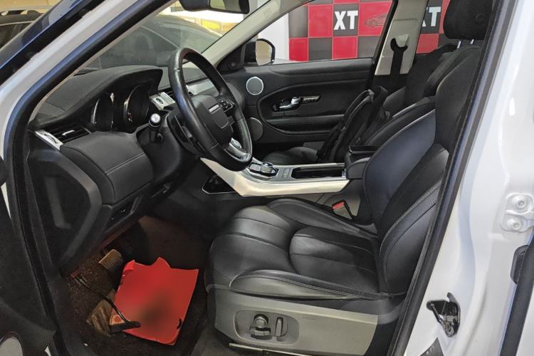 Used Land Rover Range Evoque 2016 2.0T SE PLUS Smart Enjoyment Edition Left Front Seat