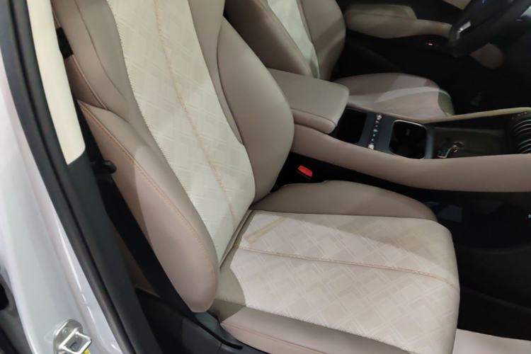 Used BYD Yuan PLUS 2025 Intelligent Driving Version 430 KM Beyond-Range Edition
