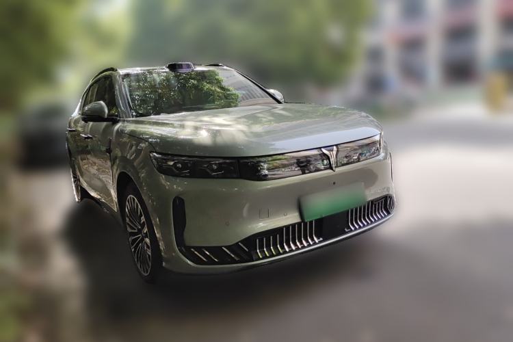 Used VOYAH FREE 2025 Model FREE+ Rear-Drive Qiankun Edition Front Right 45 Deg