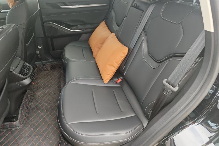 Used Haval H6 2024 1.5T Two-Wheel-Drive Classic Edition