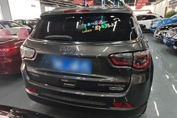 Used Jeep Compass 2019 220T Automatic Family Edition
