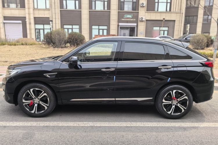 Used Honda UR-V 2017 370TURBO 2WD Prestige Edition China V Exterior 3