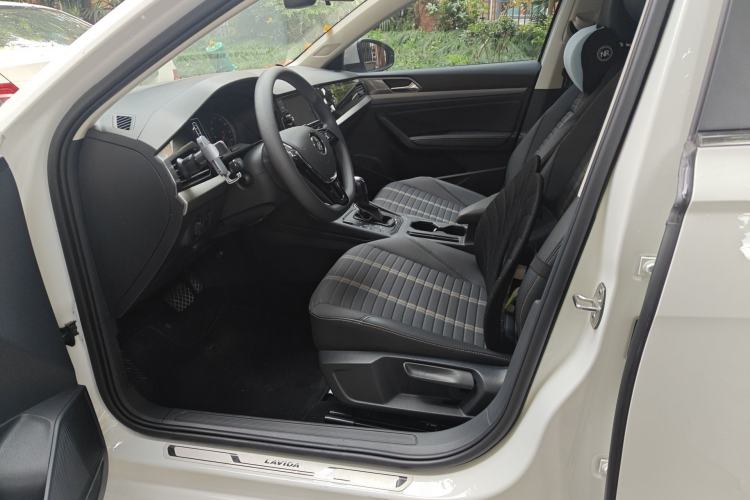 Used Volkswagen Lavida 2019 280TSI DSG Comfort Edition China VI standard Left Front Seat