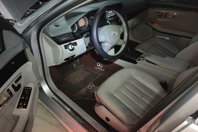 Used Mercedes-Benz E-Class 2010 E 200 CGI Elegant Model