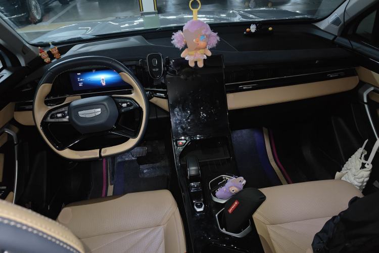 Used Geely Auto FX11 2023 1.5TD DCT Prestige Edition