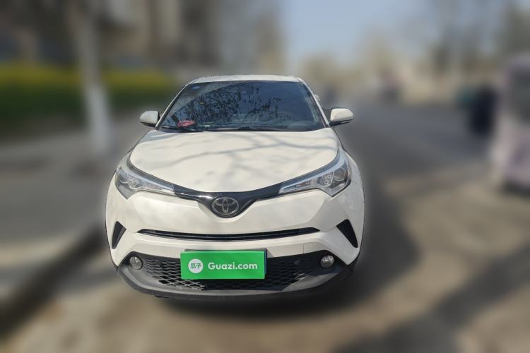 Used Toyota C-HR 2018 2.0L Leading Edition China VI Front
