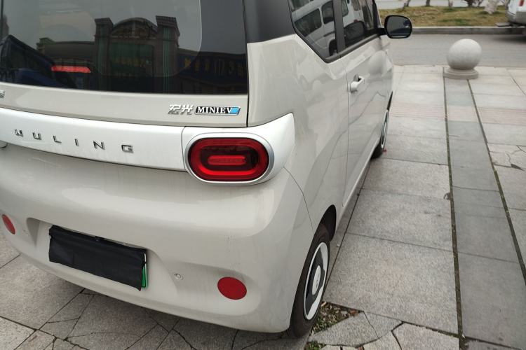 Used Wuling Hongguang MINIEV 2024 3rd Generation 215km Youth Edition
