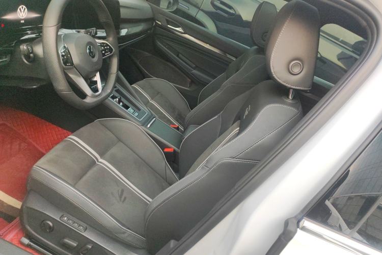 Used Volkswagen Golf 2023 Facelift 280TSI DSG R-Line Lite