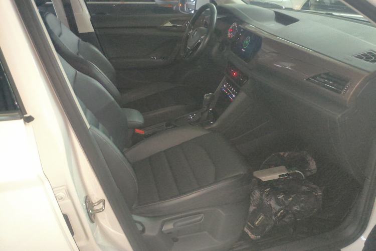 Used Volkswagen Tharu 2021 280TSI Two-Wheel-Drive Luxury Edition
