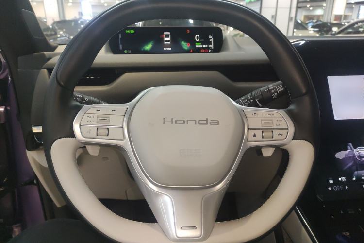 Used Honda P7 2025 Four-Wheel Drive Long-Range Max Steering Wheel
